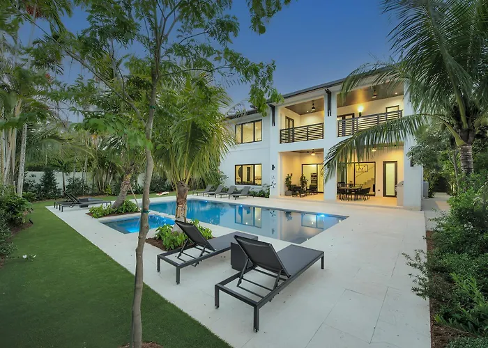 Luxxury Villa In Nice With Pool